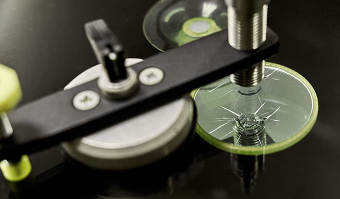 7 Steps to Take When You Need Rock Chip Repair