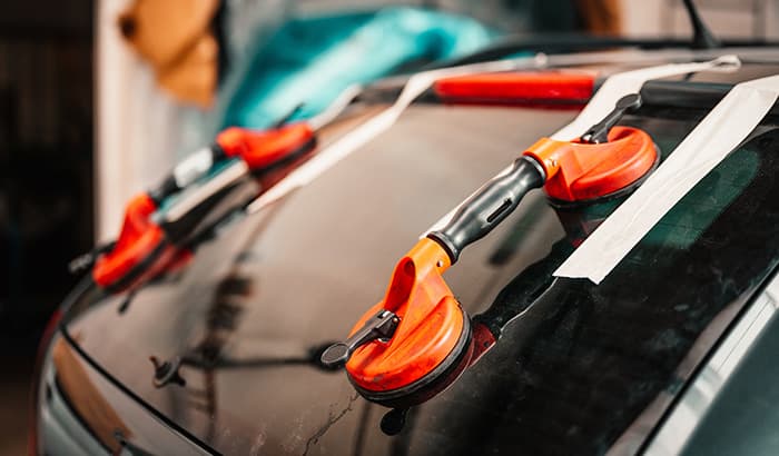 Here's What to Expect With Rear Glass Window Replacement