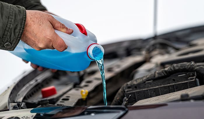 14 Tips for Maintaining Your Windshield in Freezing Temperatures