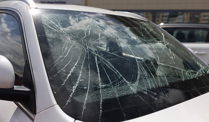 Windshield Chips vs. Cracks: Understanding the Difference