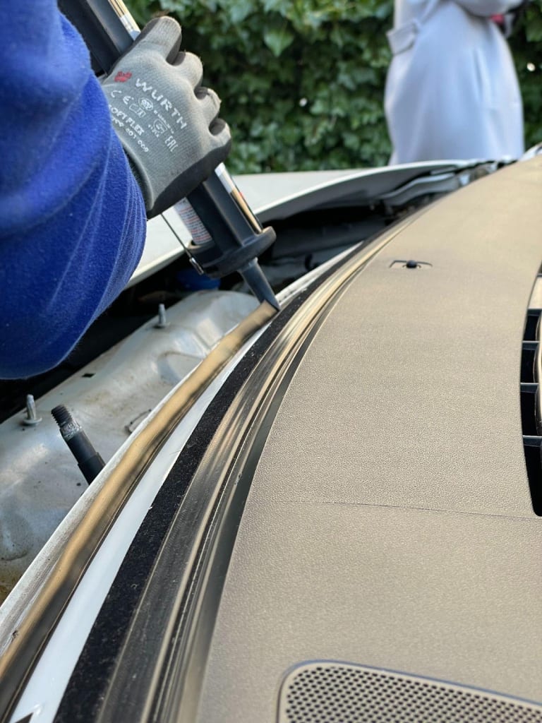 Reasons Why You May Need a Windshield Replacement